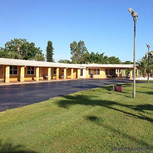 American Inn Пунта-Горда Экстерьер фото